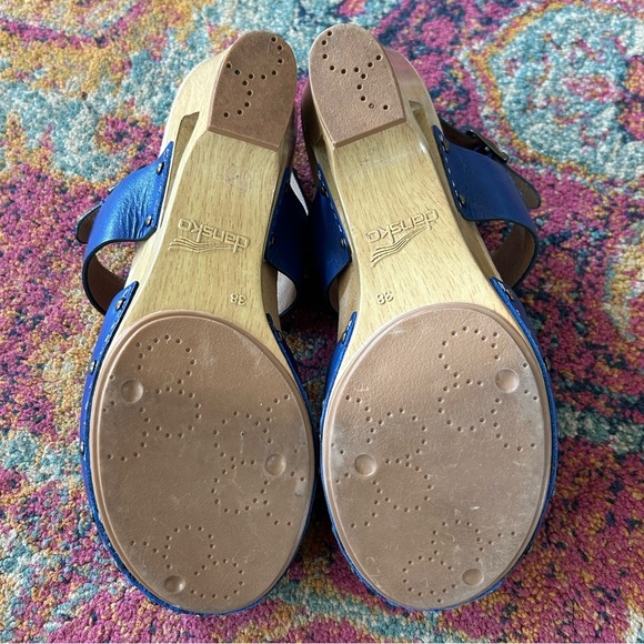 Dansko | Women’s Royal Blue Leather Thea Closed Toe Heel Strap Clogs, Size 8 - Picture 14 of 16